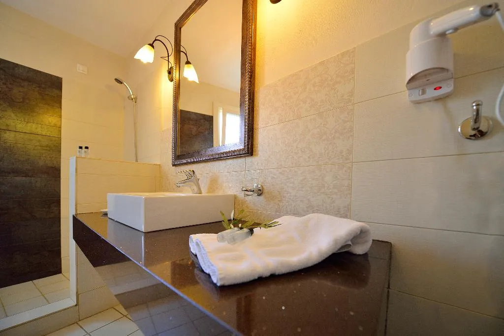 TRIPLE STANDARD Room, Pelican, Mykonos