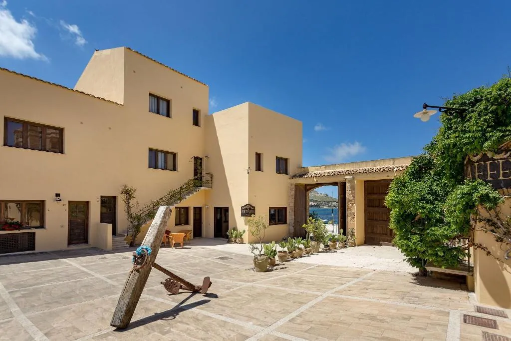 Terrace, La Tonnara di Bonagia, Trapani