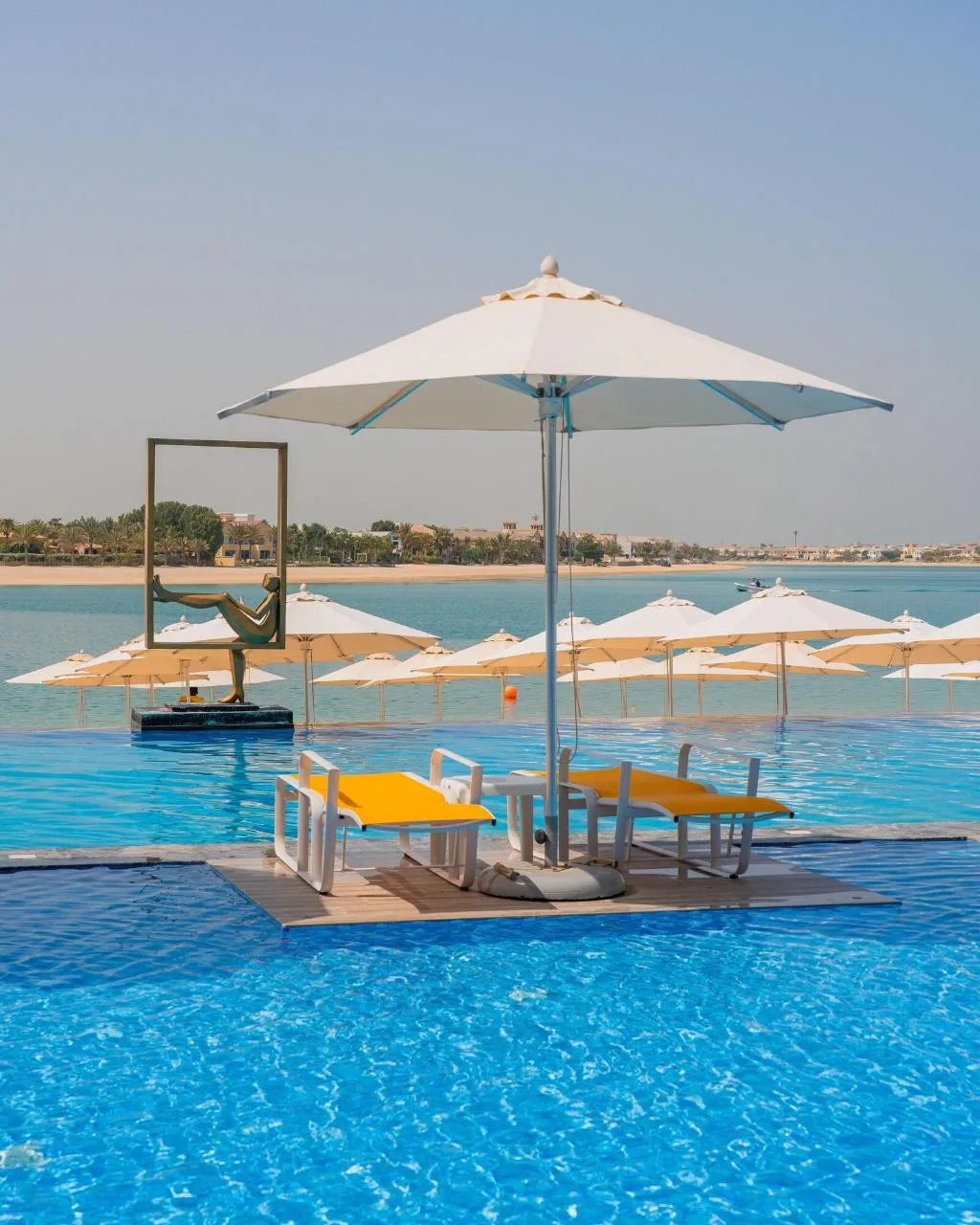 Pool, C Central Resort The Palm Dubai, Dubai