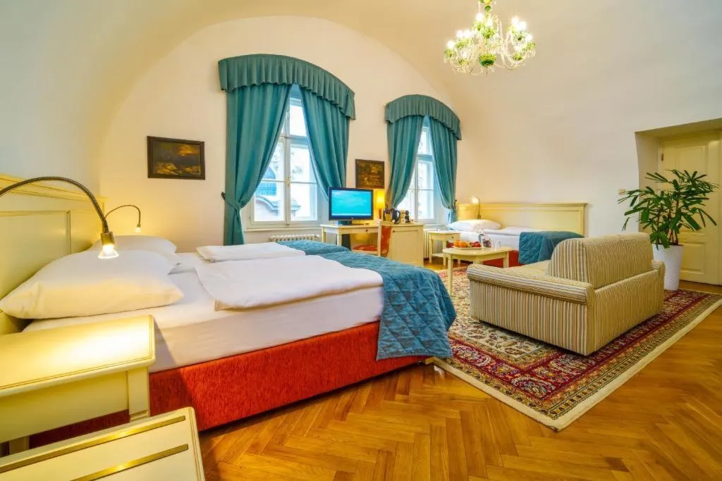 QUADRUPLE STANDARD Room, Josephine Old Town Square - Czech Leading Hotel, Prague