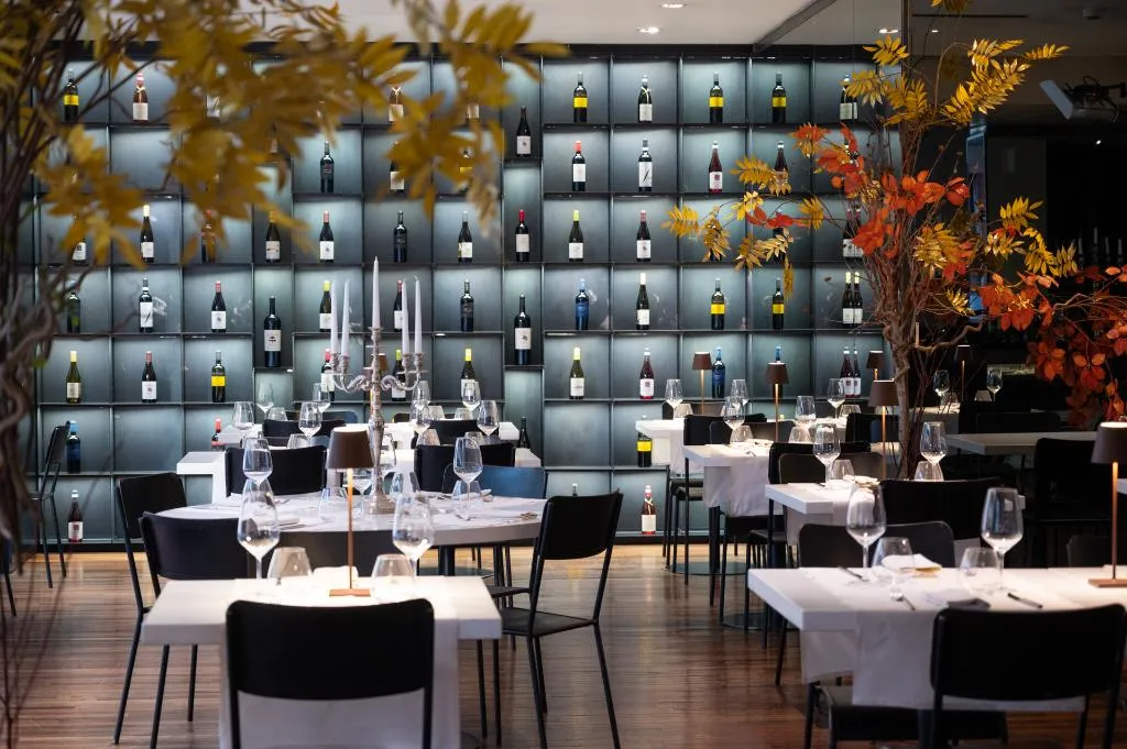 Restaurant, Hotel Ripa Roma, Rome