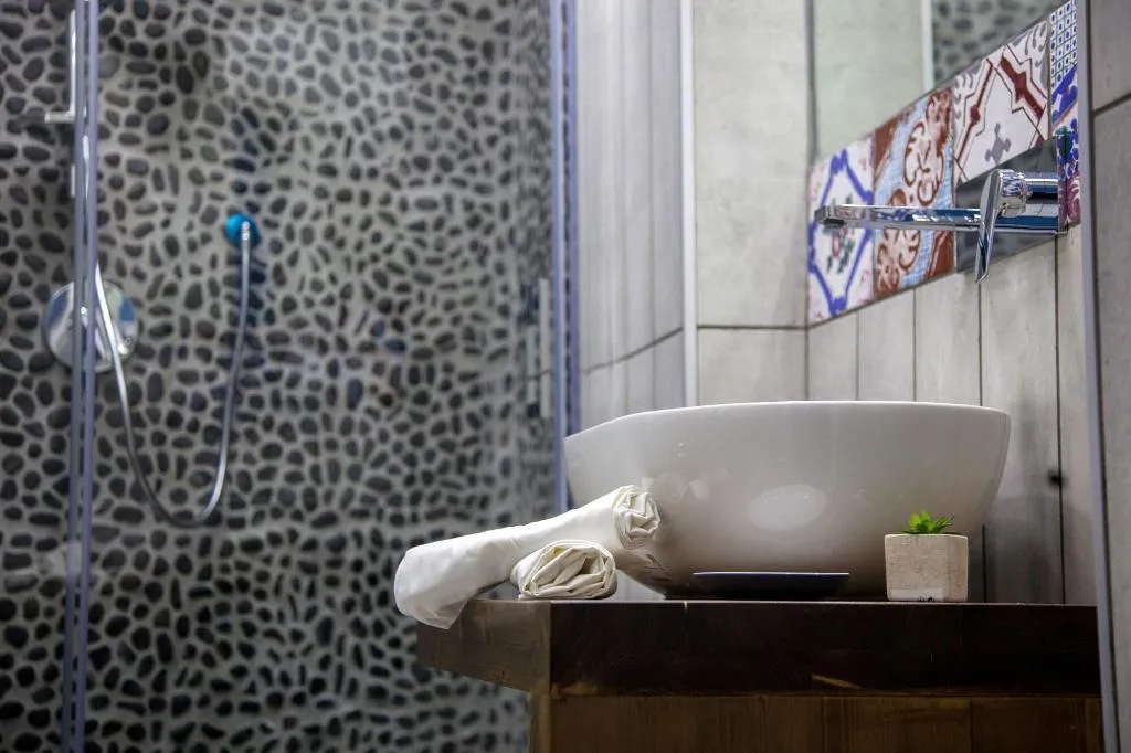 Room, La Perla Del Golfo, Naples