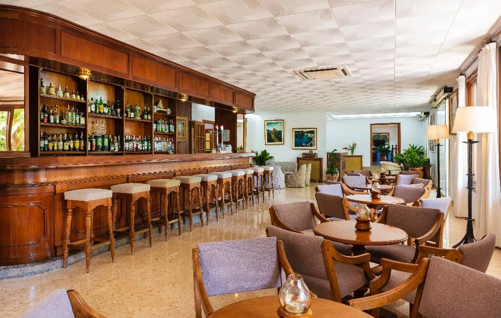 Bar, Gaya, Majorca