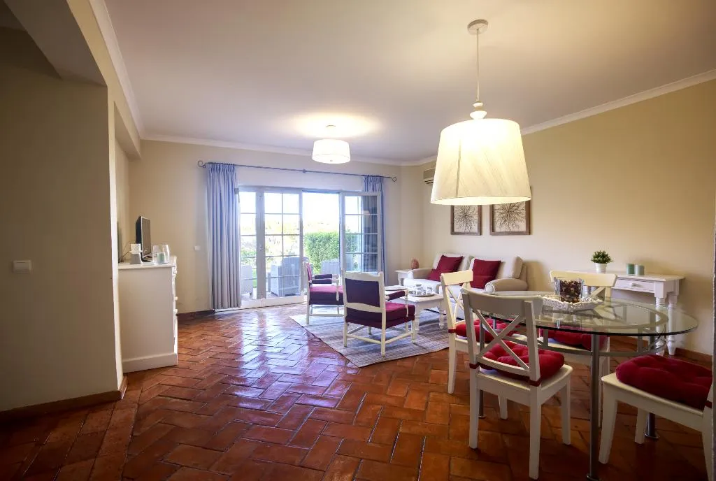APARTMENT ONE BEDROOM Room, Cegonha Country Club, Algarve