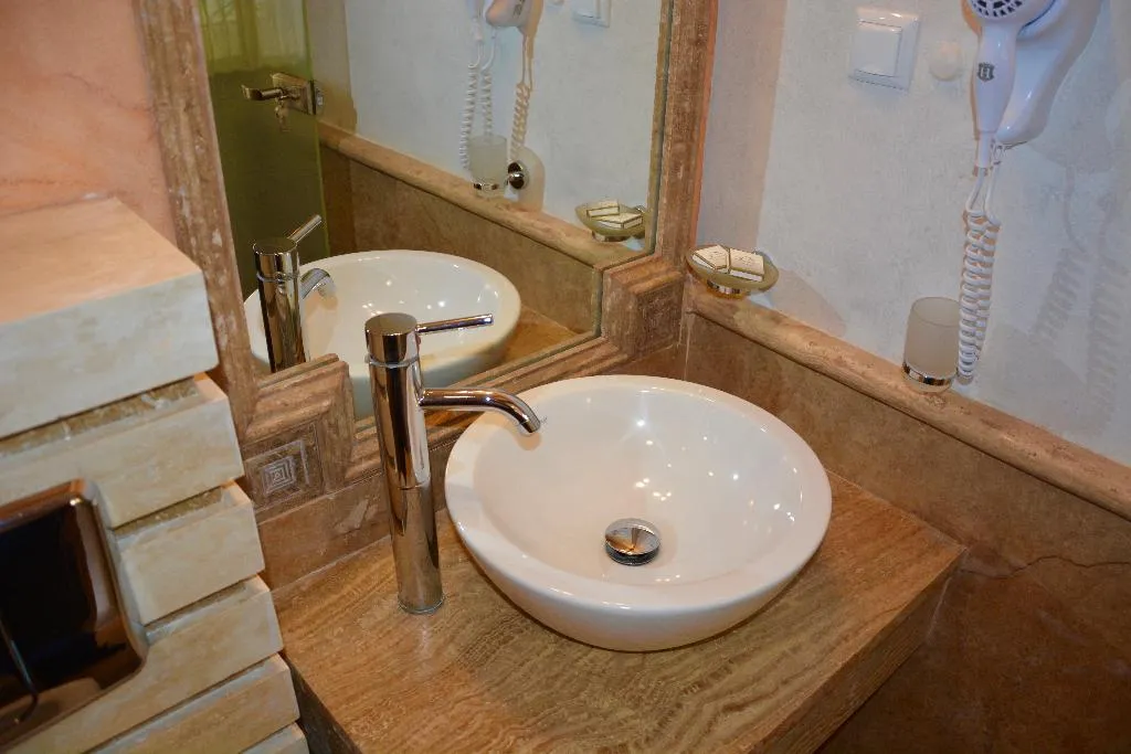 APARTMENT TWO BEDROOMS ONE BATHROOM Room, Golden Rainbow, Bourgas
