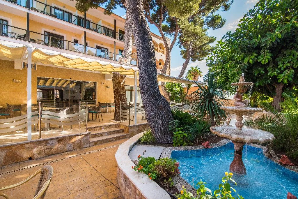 Terrace, Baviera Hotel, Majorca