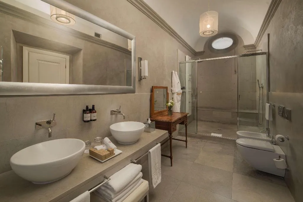 Room, Porta Rossa Hotel Firenze Colbert Collection, Florence