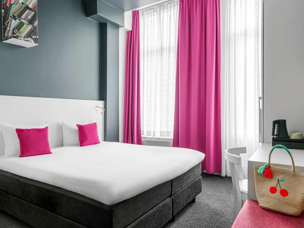 General view, ibis Styles Amsterdam Amstel, Amsterdam