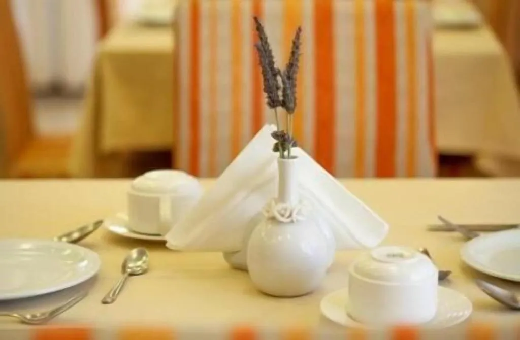 Restaurant, Kyniska Hotel, Kalamata