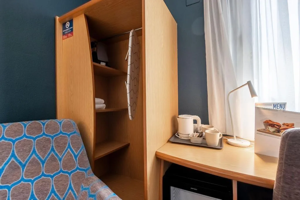 DOUBLE STANDARD Room, Travelodge Alicante Puerto, Costa Blanca
