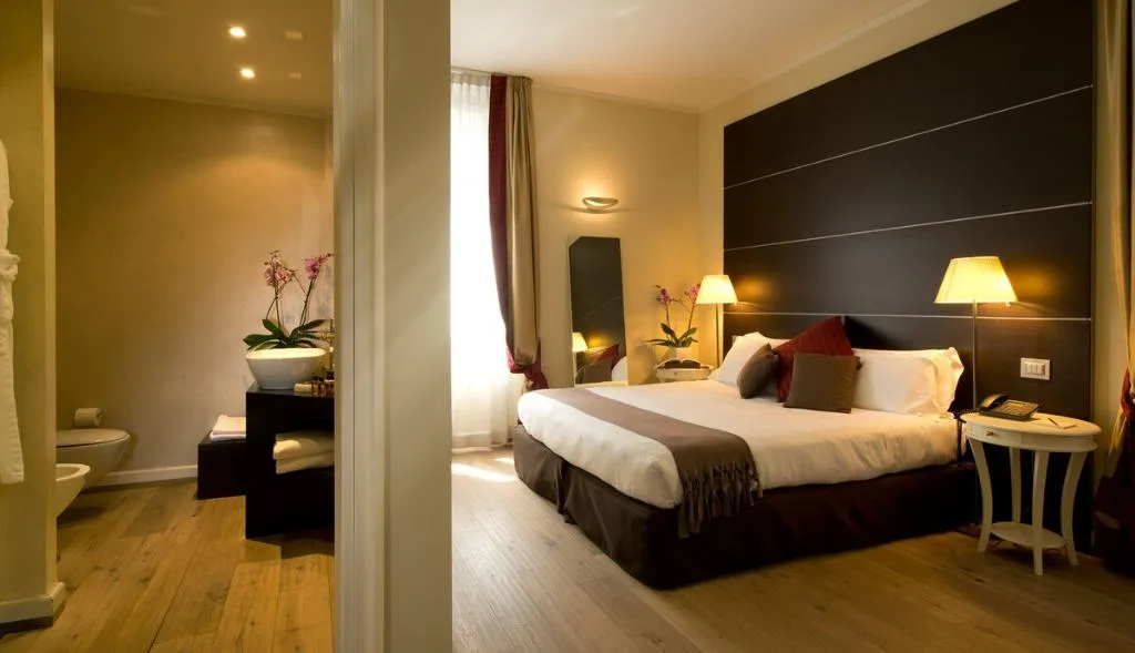 TRIPLE SUPERIOR Room, TownHouse 33, Milan
