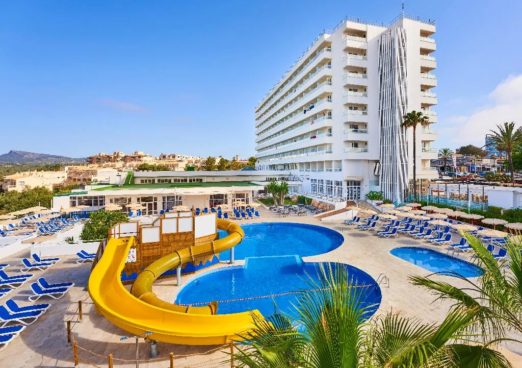 Pool, Globales Samoa, Majorca
