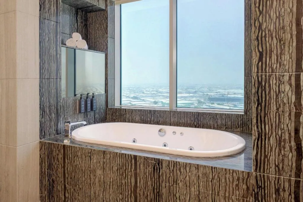 SUITE Presidential Room, Sheraton Dubai Mall of the Emirates Hotel, Dubai