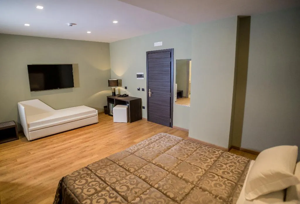 SUITE STANDARD Room, Hotel Europa Art Caserta, Naples