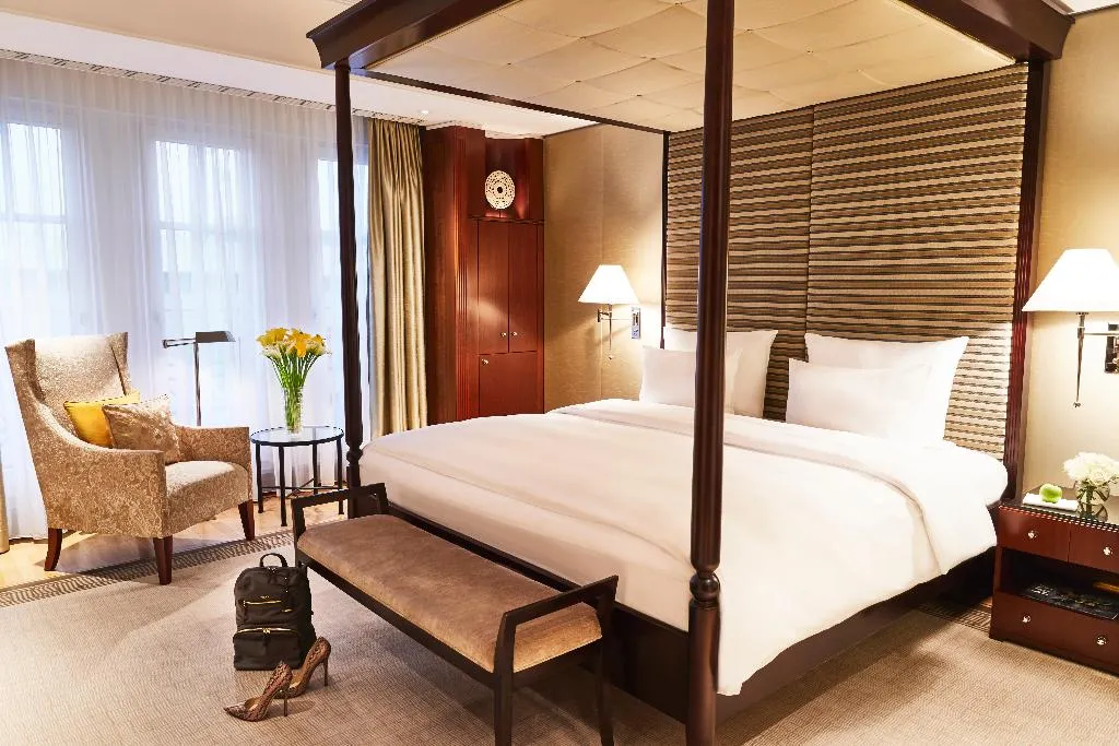 Room, Adlon Kempinski Berlin, Berlin