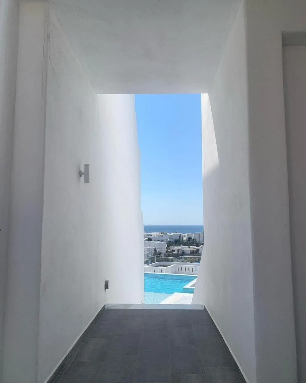 General view, The George Hotel, Mykonos