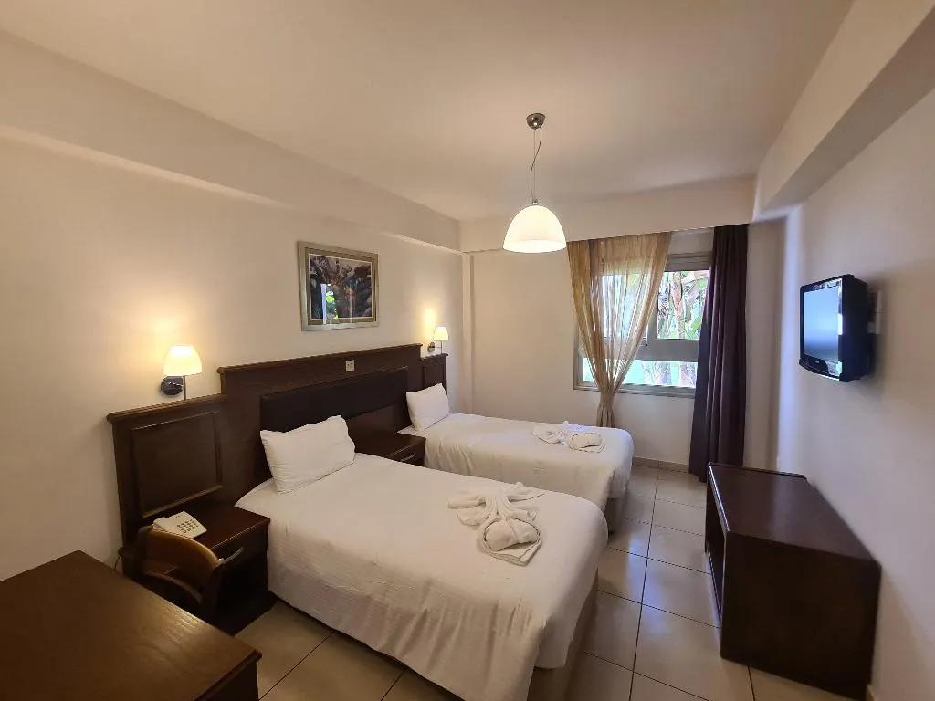 APARTMENT SUPERIOR ONE BEDROOM Room, Euronapa, Cyprus