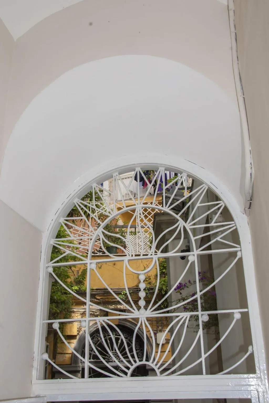 Lobby, Residence Confalone, Naples