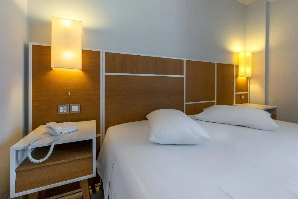 Double or Twin STANDARD Room, Fedriades Delphi, Athens