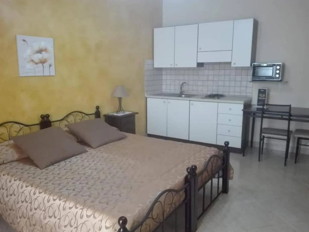 Room, B&B The Best, Palermo