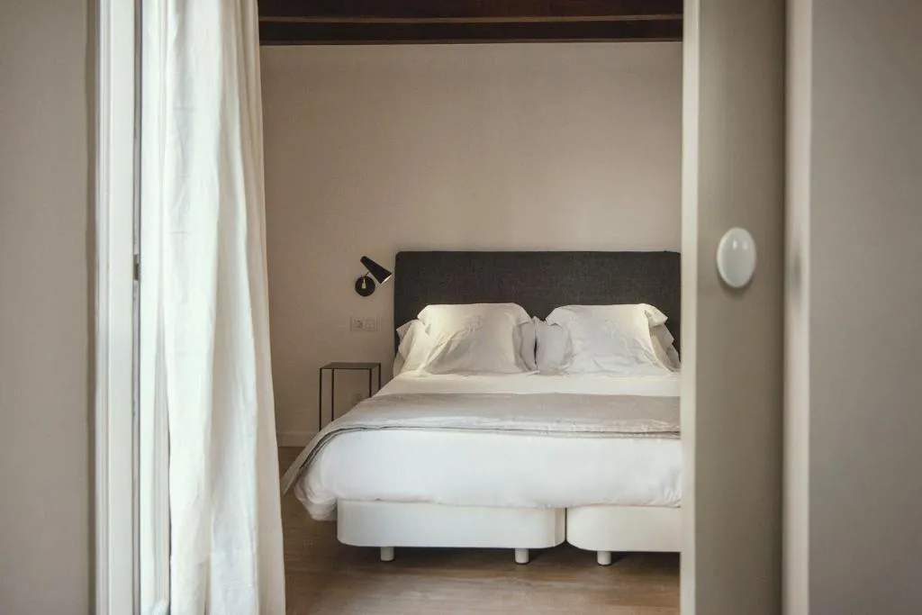 Room, Canavall, Majorca