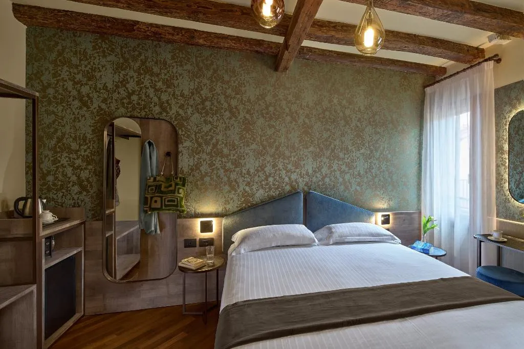 Room, Residenza Favaro, Venice