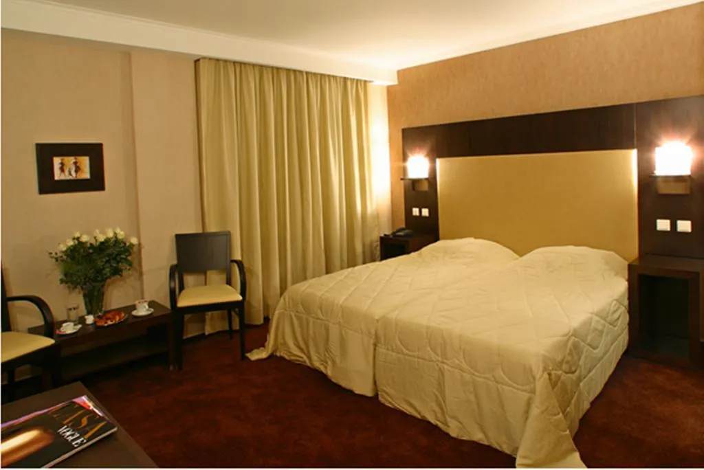TRIPLE STANDARD Room, Alassia, Athens