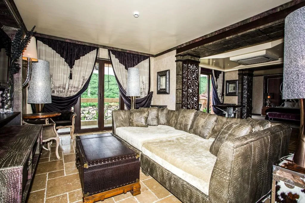 STUDIO DELUXE SIDE SEA VIEW Room, Royal Castle Design & Spa, Bourgas