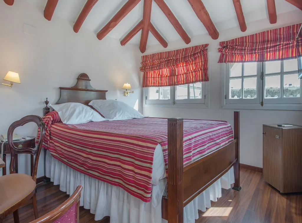 DOUBLE SINGLE USE STANDARD Room, Casas de la Juderia, Seville