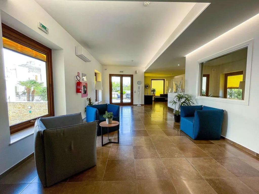 Lobby, Sikania, Palermo
