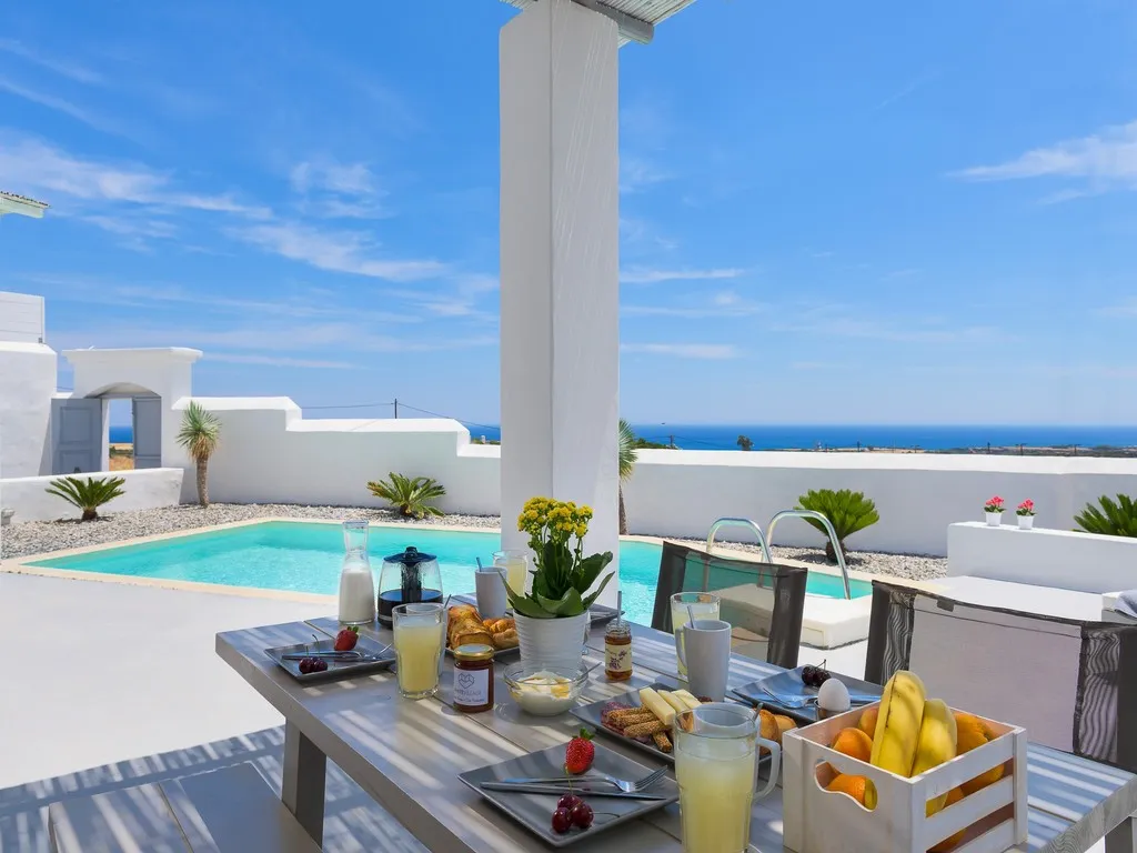 VILLA THREE BEDROOMS WITH PRIVATE POOL Room, White Village, Rhodes