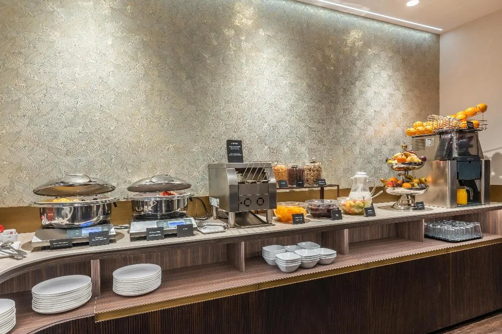 Restaurant, Hotel Raffaello, Sure Hotel Collection by Best Wes, Rome
