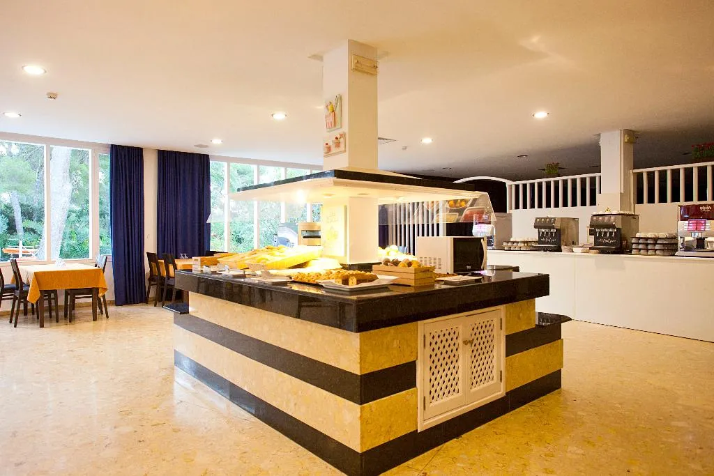 Restaurant, Hotel Cala Murada, Majorca