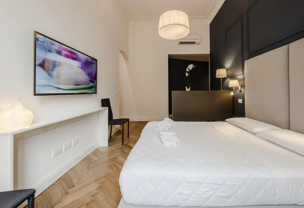Room, Daphne Guest Hause, Florence