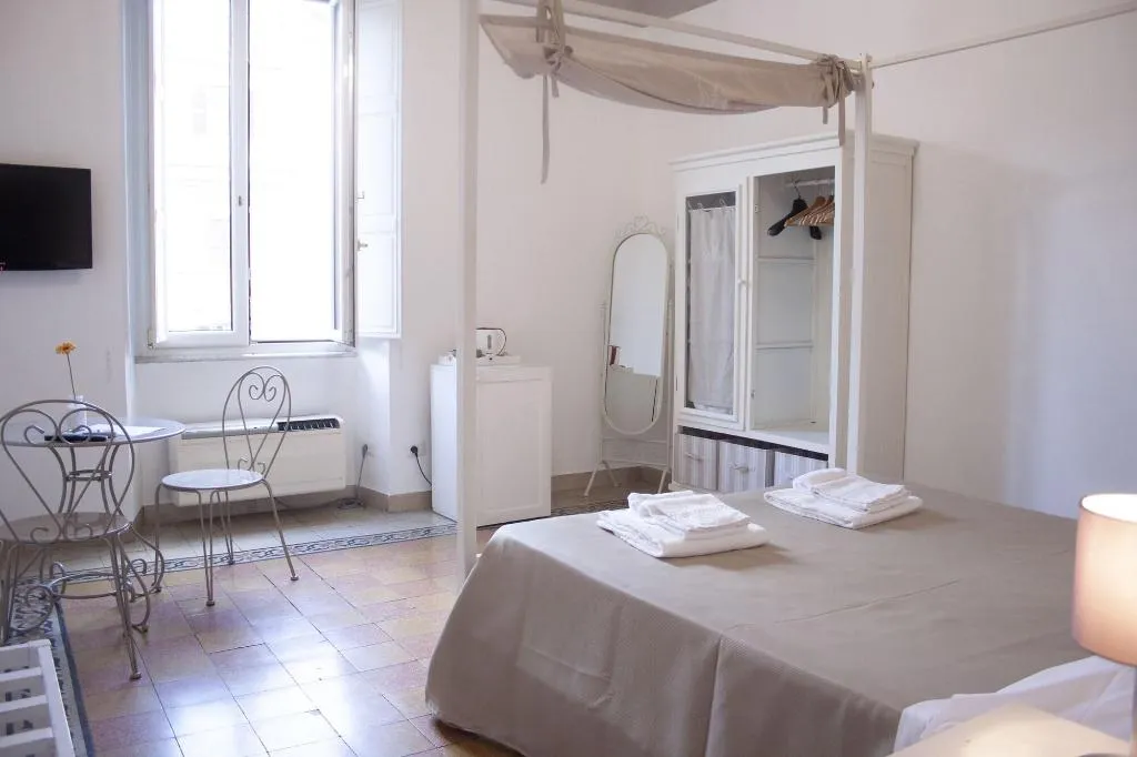 Room, Sweety Rome Guest House, Naples