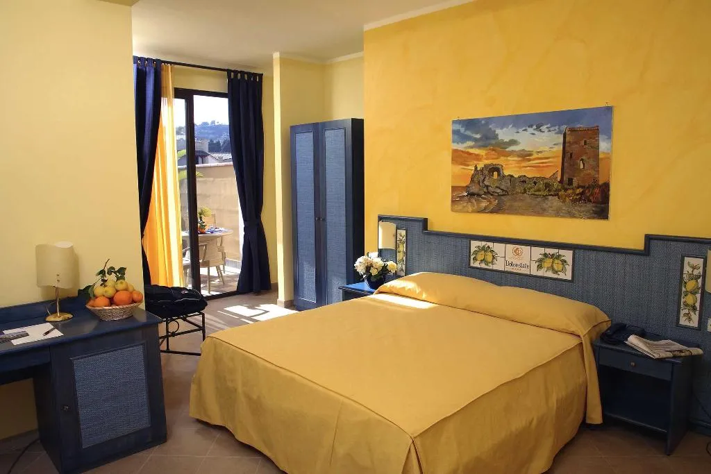 FAMILY ROOM CAPACITY 3 Room, Hotel Dolcestate, Palermo