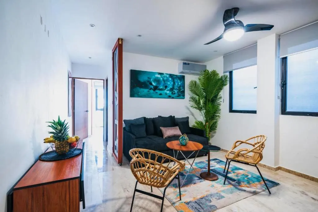 APARTMENT DELUXE QUEEN BED Room, Emiliano 42 Condos Boutique, Playa Del Carmen