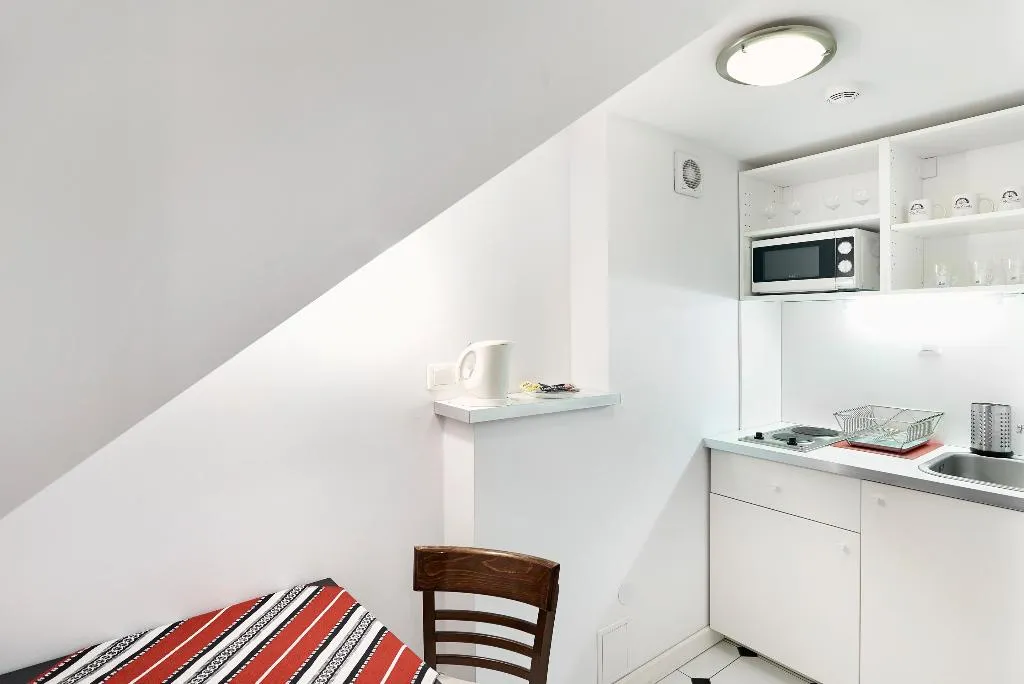 APARTMENT ONE BEDROOM Room, Gołębia 8 Residence, Krakow