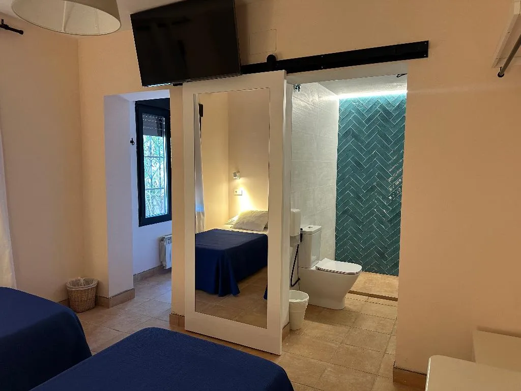 TRIPLE STANDARD Room, Moscatel Hostal, Costa Del Sol