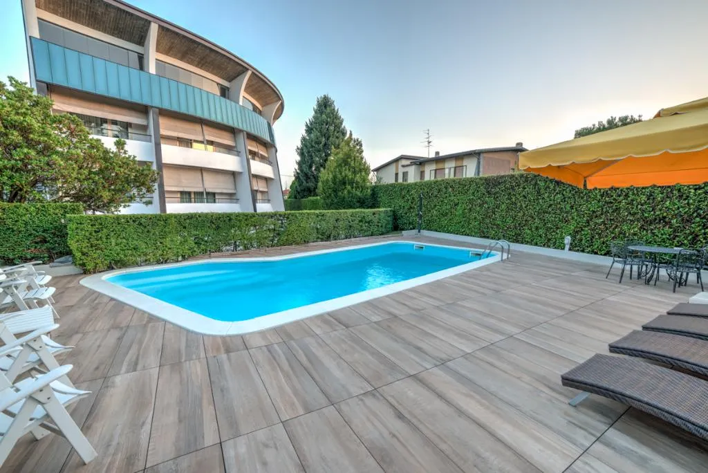 Pool, Cardano Hotel Malpensa, Milan