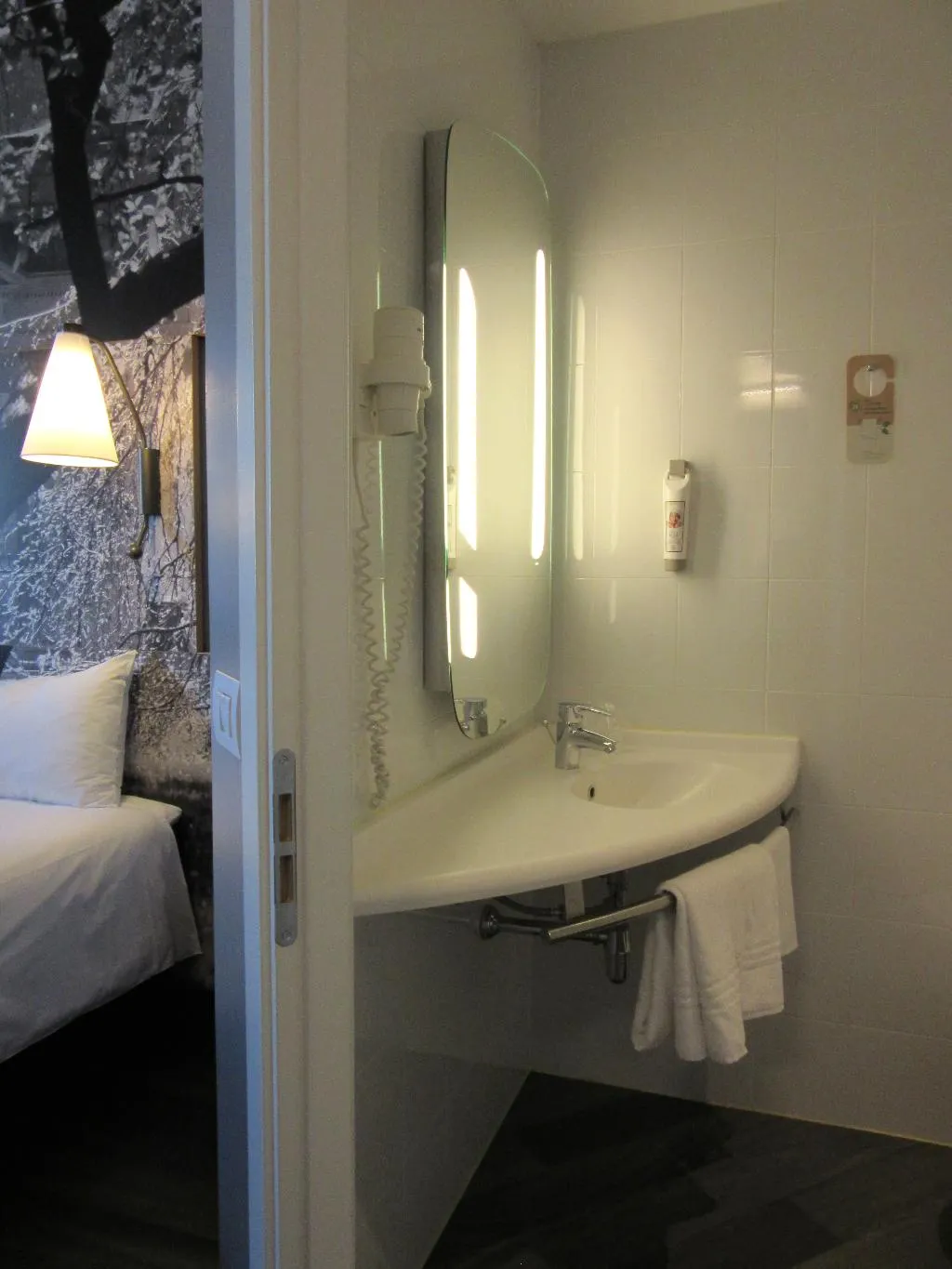 DOUBLE SINGLE USE STANDARD Room, ibis Milano Fiera, Milan