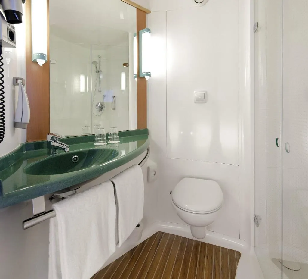 DOUBLE STANDARD Room, ibis Madrid Alcorcon Tresaguas, Madrid