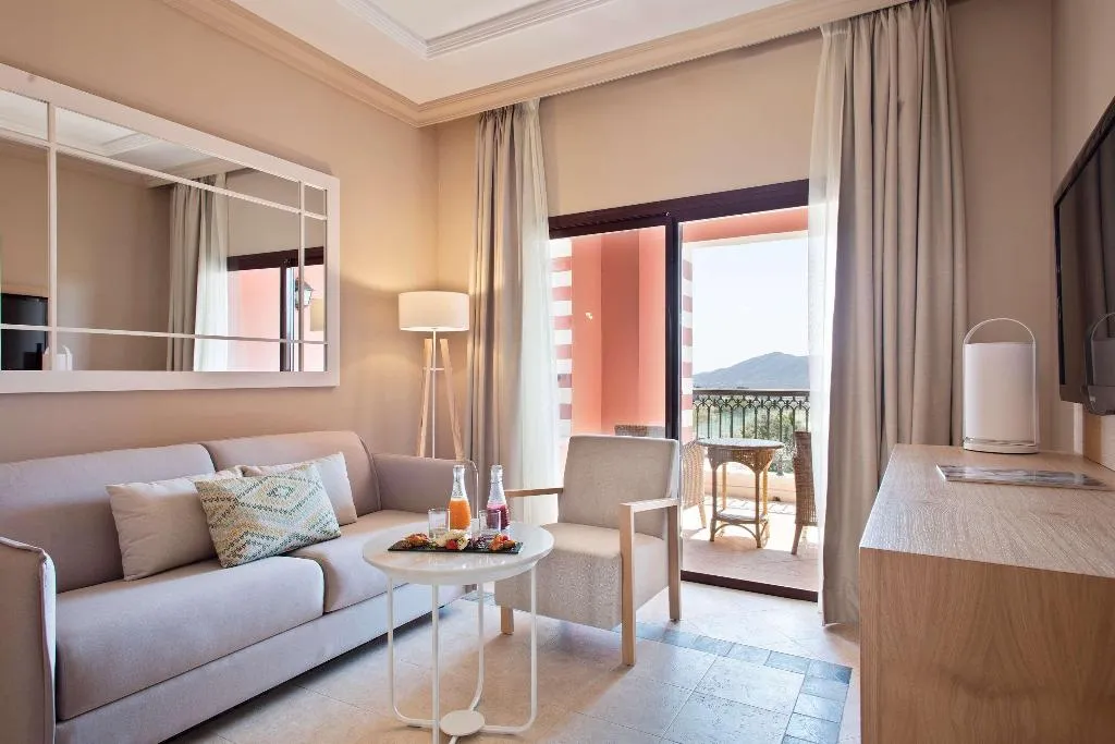 JUNIOR SUITE STANDARD Room, Melia Villaitana, Costa Blanca