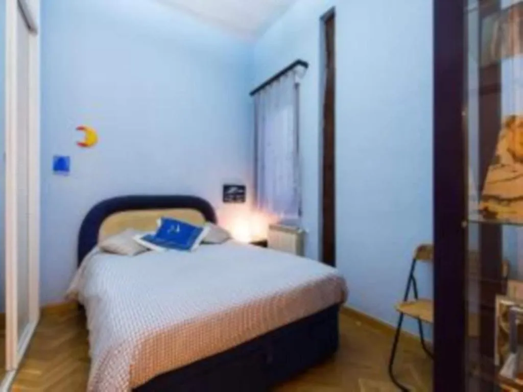 Room, Madrid Center Fuencarral Pedestrian, Madrid