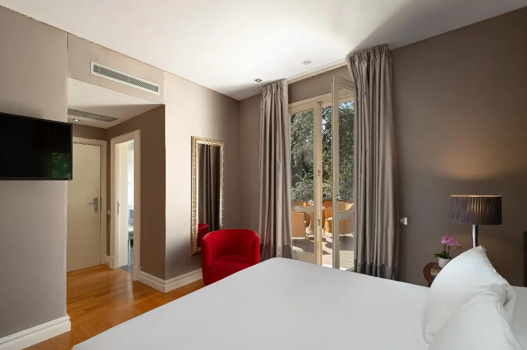 DOUBLE SUPERIOR Room, Hotel Principe Torlonia, Rome