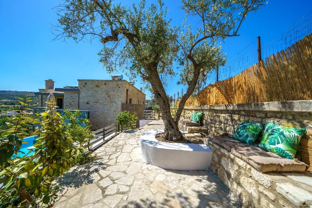 APARTMENT TWO BEDROOMS Room, Asion Lithos, Crete