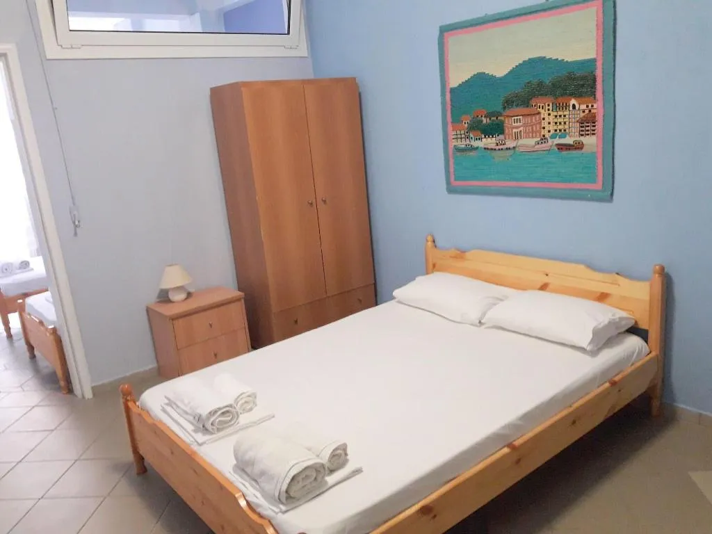 Room, Artemis Studios & Apartments, Halkidiki
