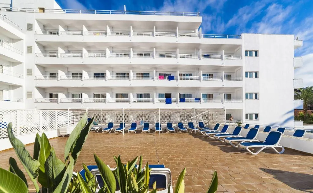 Terrace, Globales Resort - Santa Ponsa Park, Majorca