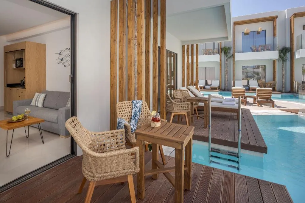 SUITE DELUXE Room, Galazio beach resort, Crete