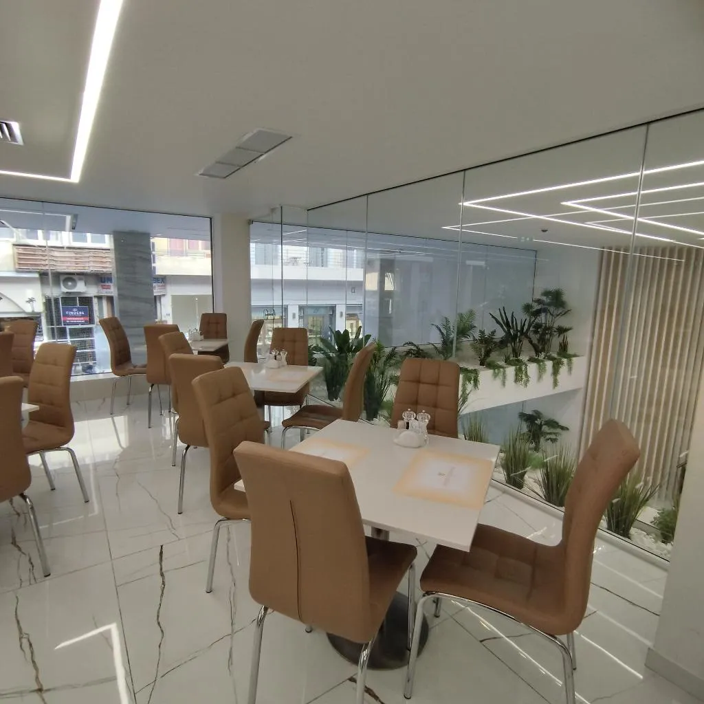 Restaurant, International Atene, Athens